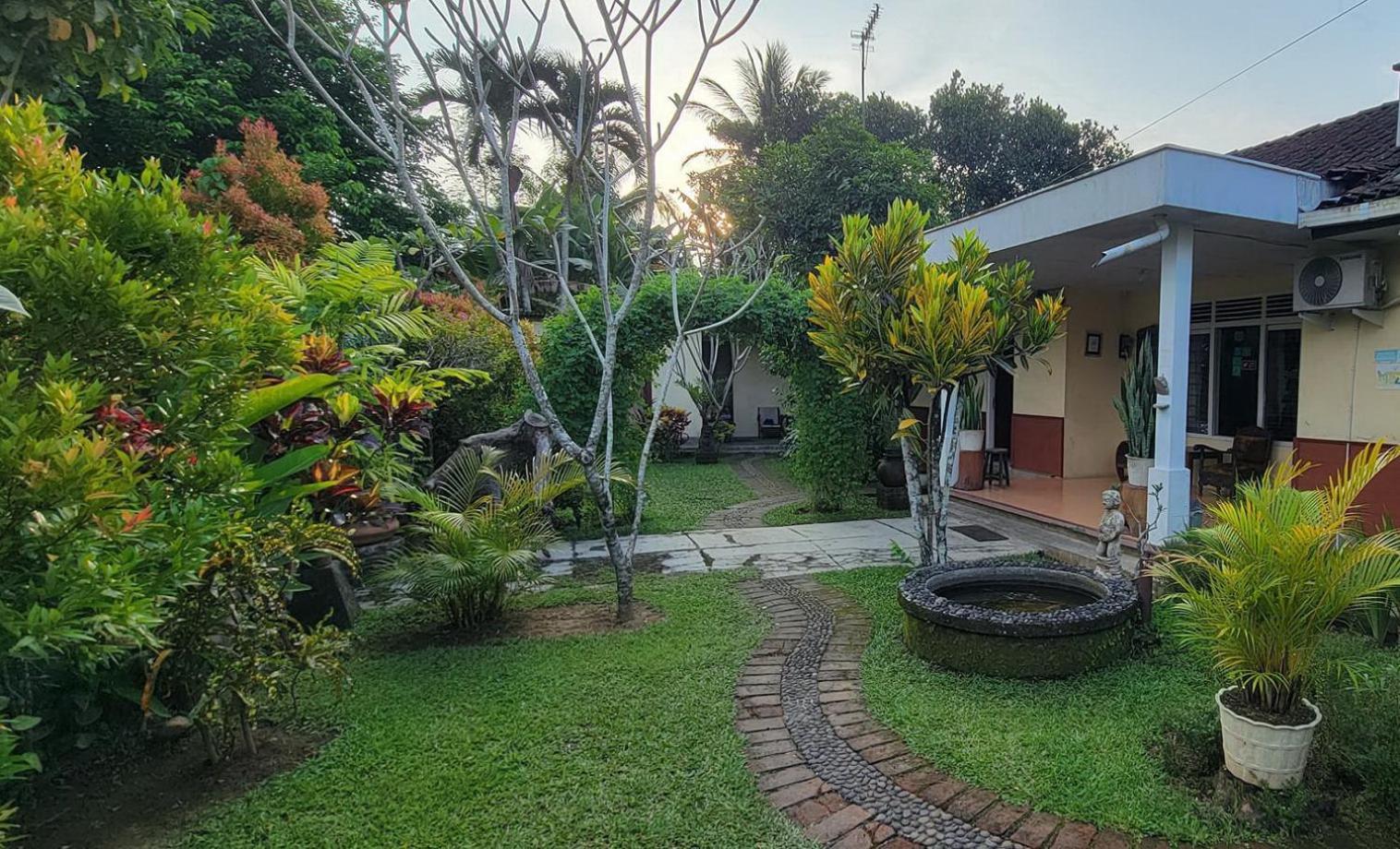 Efata Homestay Магеланг Экстерьер фото